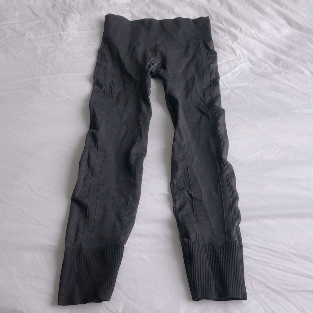 Lululemon thick dark grey leggings